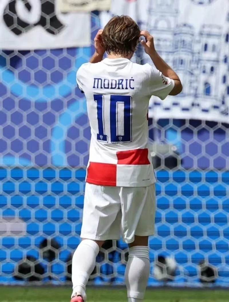 中国官网-英国伍尔弗汉普顿大学