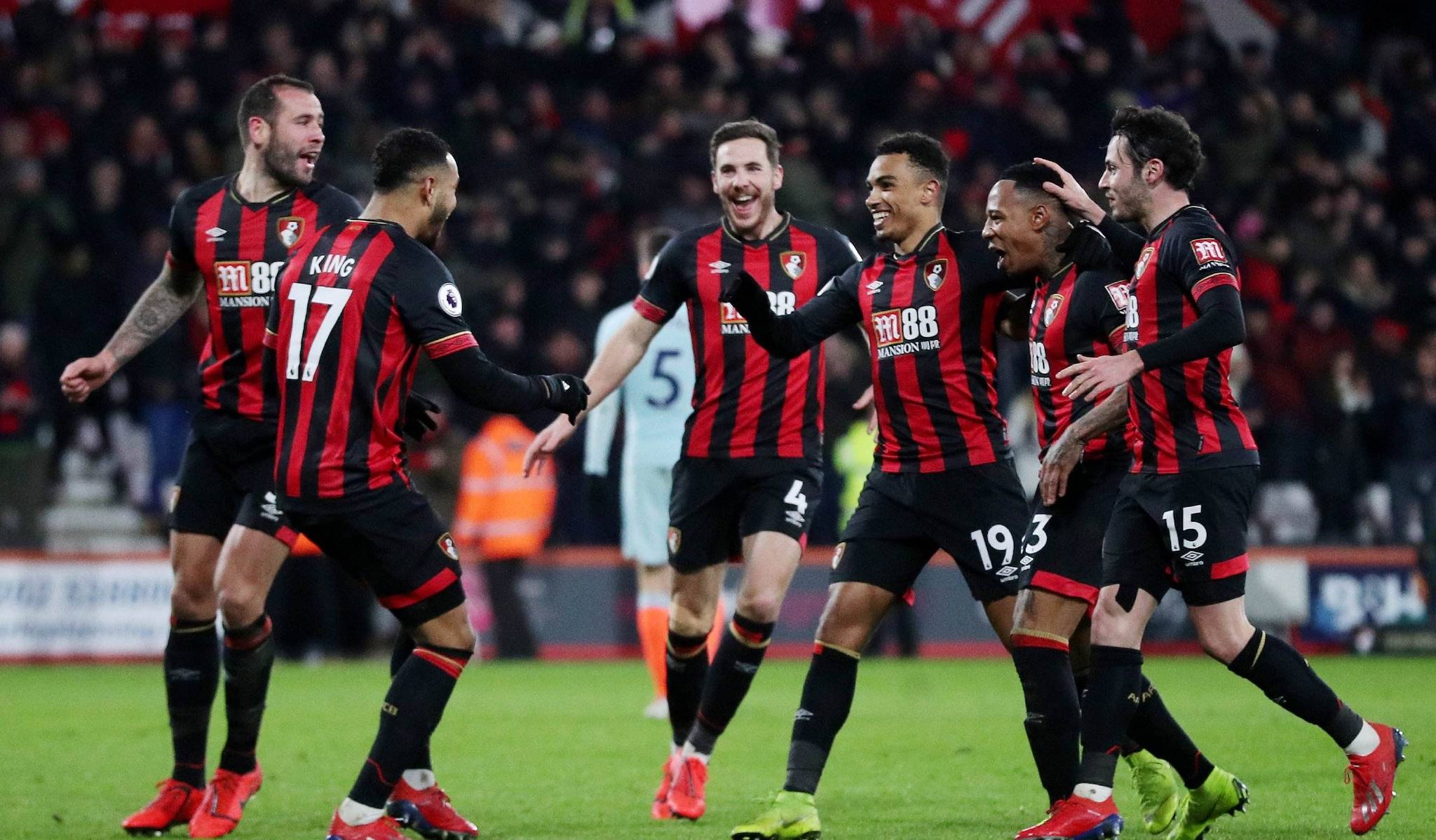 官方网站-伯恩茅斯主场不敌对手，英超保级前景堪忧的简单介绍