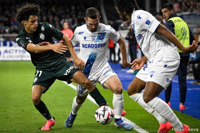 布雷斯特连胜在望，球队状态回暖(布雷斯特球员)